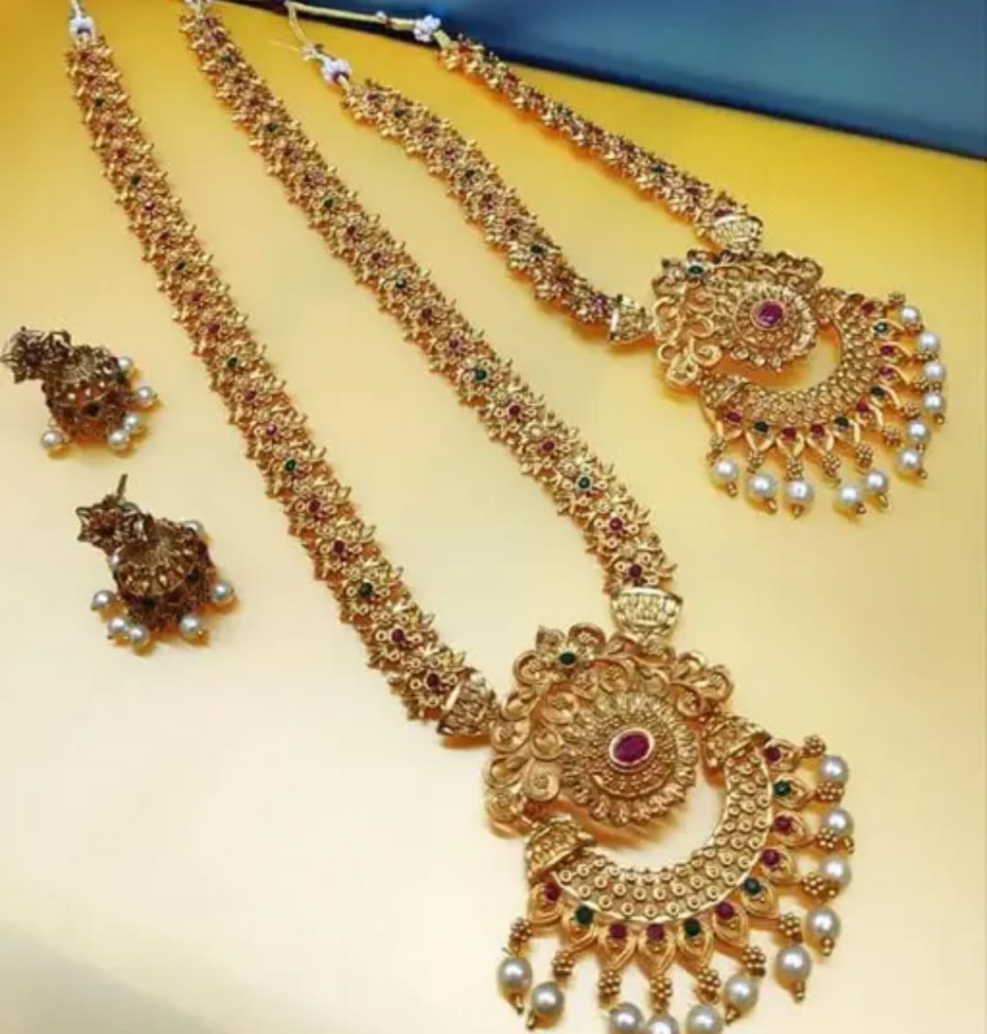 Artificial Gold-Plated Temple Jewelry Set with Ruby and Pearl Accents