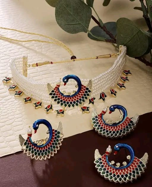 Elegant Jewellery Set With Earrings And Ring Peacock Design Multicolour