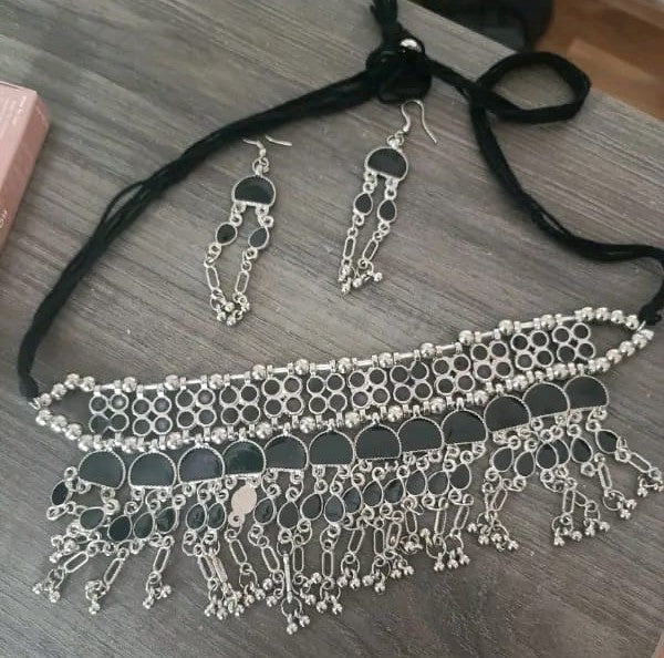 Beautiful Oxidized Silver Choker With Earrings Artificial Stones Black Colour