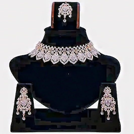 Rose Gold Plated 3 Pcs Set Jewelery Set For Women's With Mang Tikka & Earrings